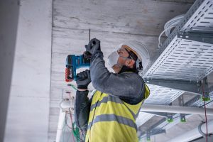Bosch Professional 18V System Cordless Hammer Drill GBH 18V-22 (SDS plus, incl. 2x 4.0Ah Battery, GAL 18V-40 Fast Charger, L-BOXX)