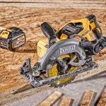 DeWalt DCS577T2-GB 54V XR FLEXVOLT High-Torque 190mm Circular Saw incl. 2x DCB546 Batteries