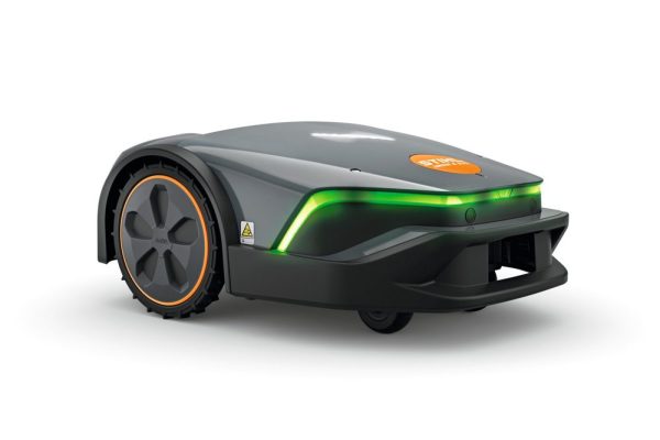 STIHL iMOW 5 EVO Robotic Lawn Mower for up to 1,500 m²