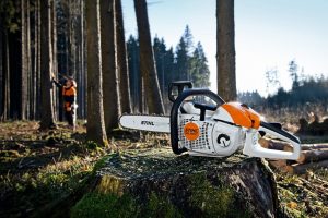 STIHL MS 201 C-M Petrol Chainsaw | 3/8″ PS Cutting Attachment 30 cm