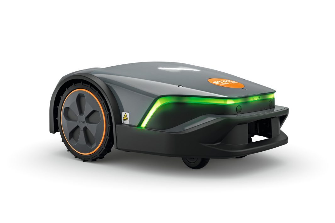 STIHL iMOW 7 EVO Robotic Lawn Mower STIHL iMOW 7 EVO Robotic Lawn Mower