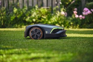 STIHL iMOW 7 EVO Robotic Lawn Mower