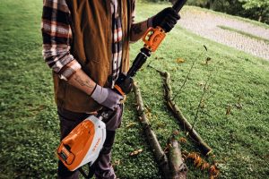 STIHL HTA 140 B Cordless Pole Pruner | 1/4″ PM3 Cutting Attachment 30 cm